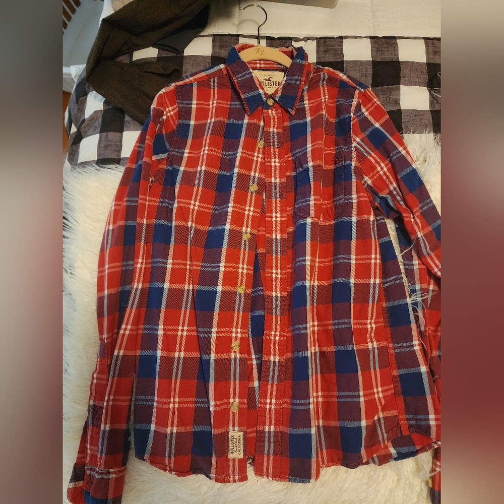 Men's Red and Blue Plaid Shirt